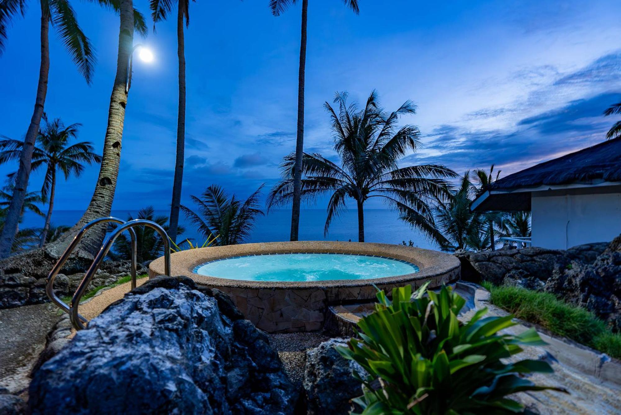 Blue Star Dive And Resort Анда Екстер'єр фото
