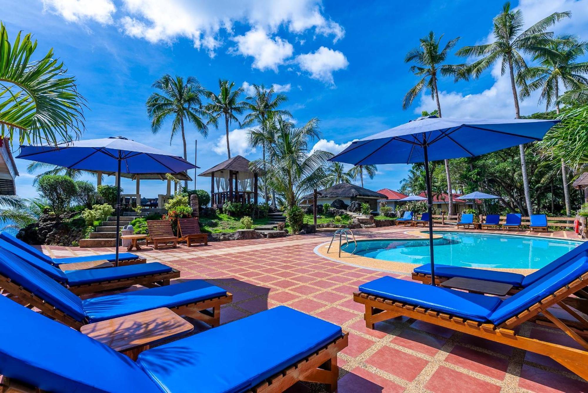 Blue Star Dive And Resort Анда Екстер'єр фото