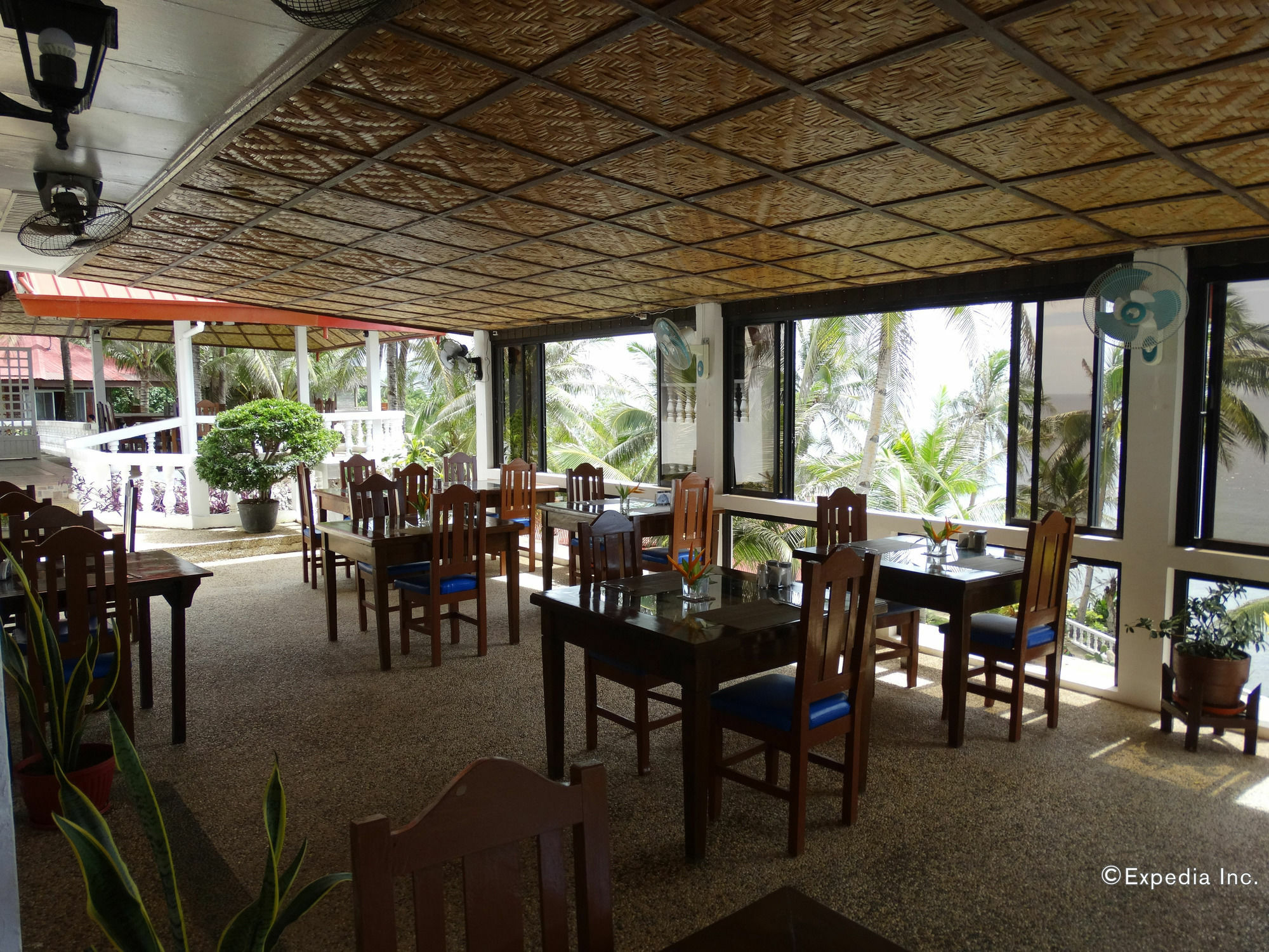Blue Star Dive And Resort Анда Екстер'єр фото